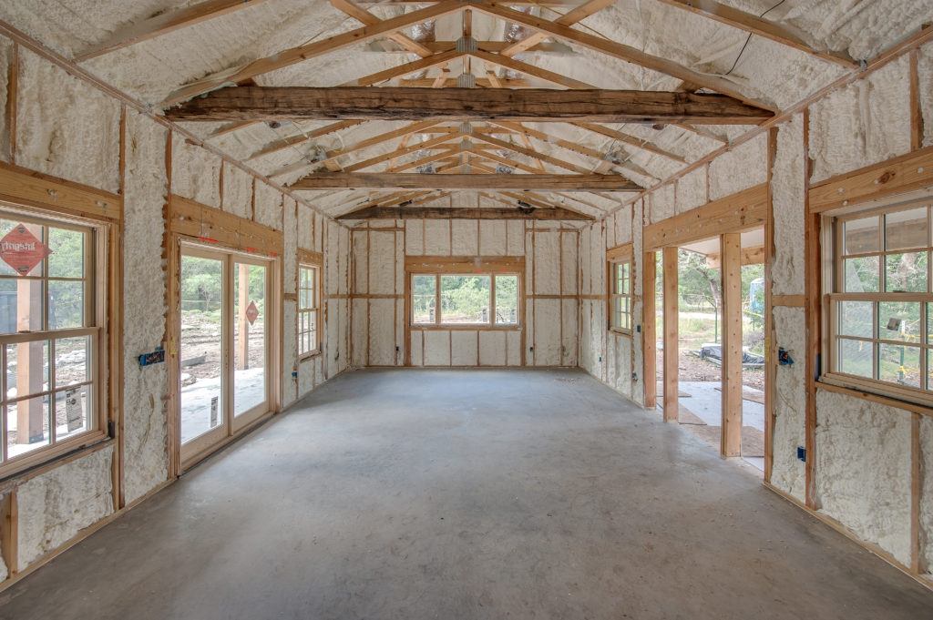Interior structure with completed insulation